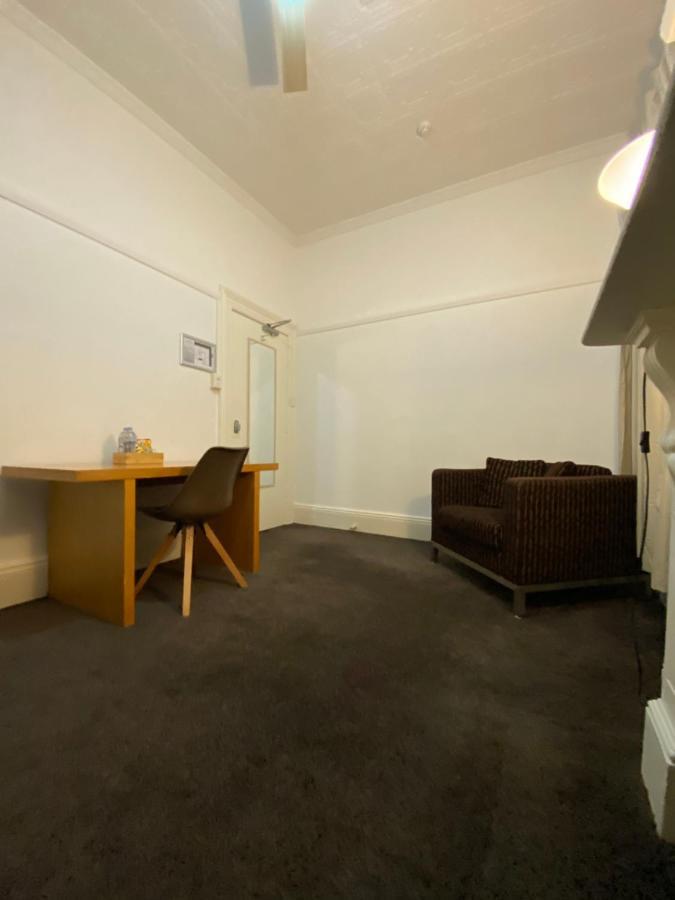 Newcastle Hotel Exterior photo